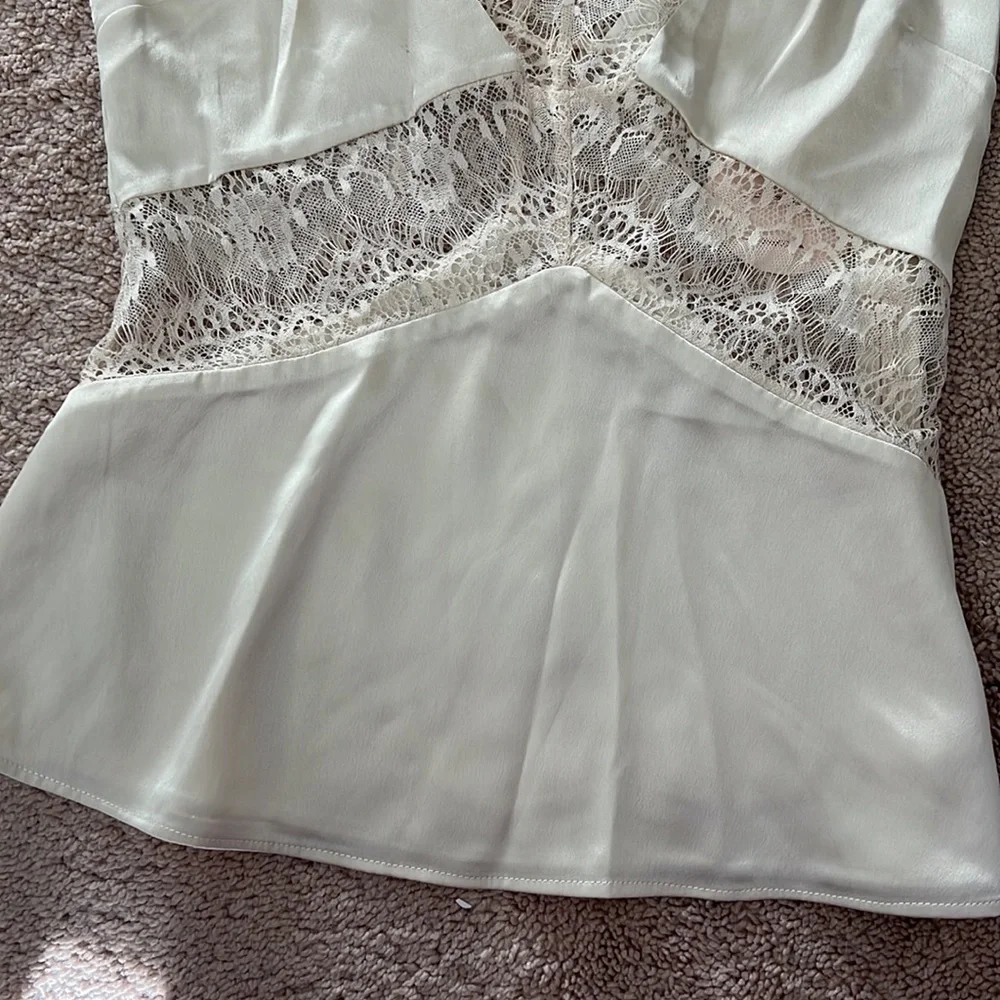 CAMILA COELHO Delaney Top - Picture 10 of 13